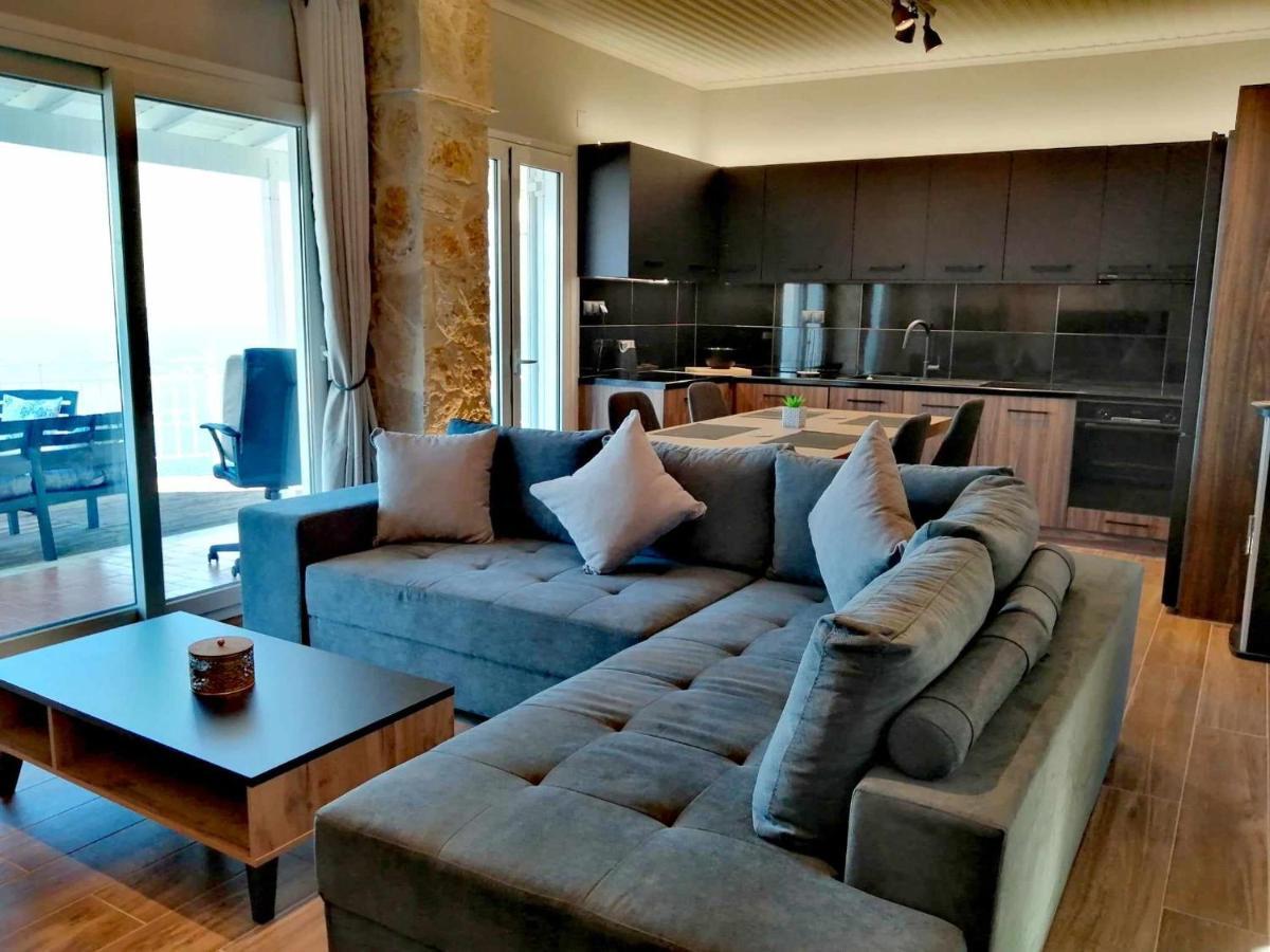 Infinity Blue Apartment Agni Bagian luar foto